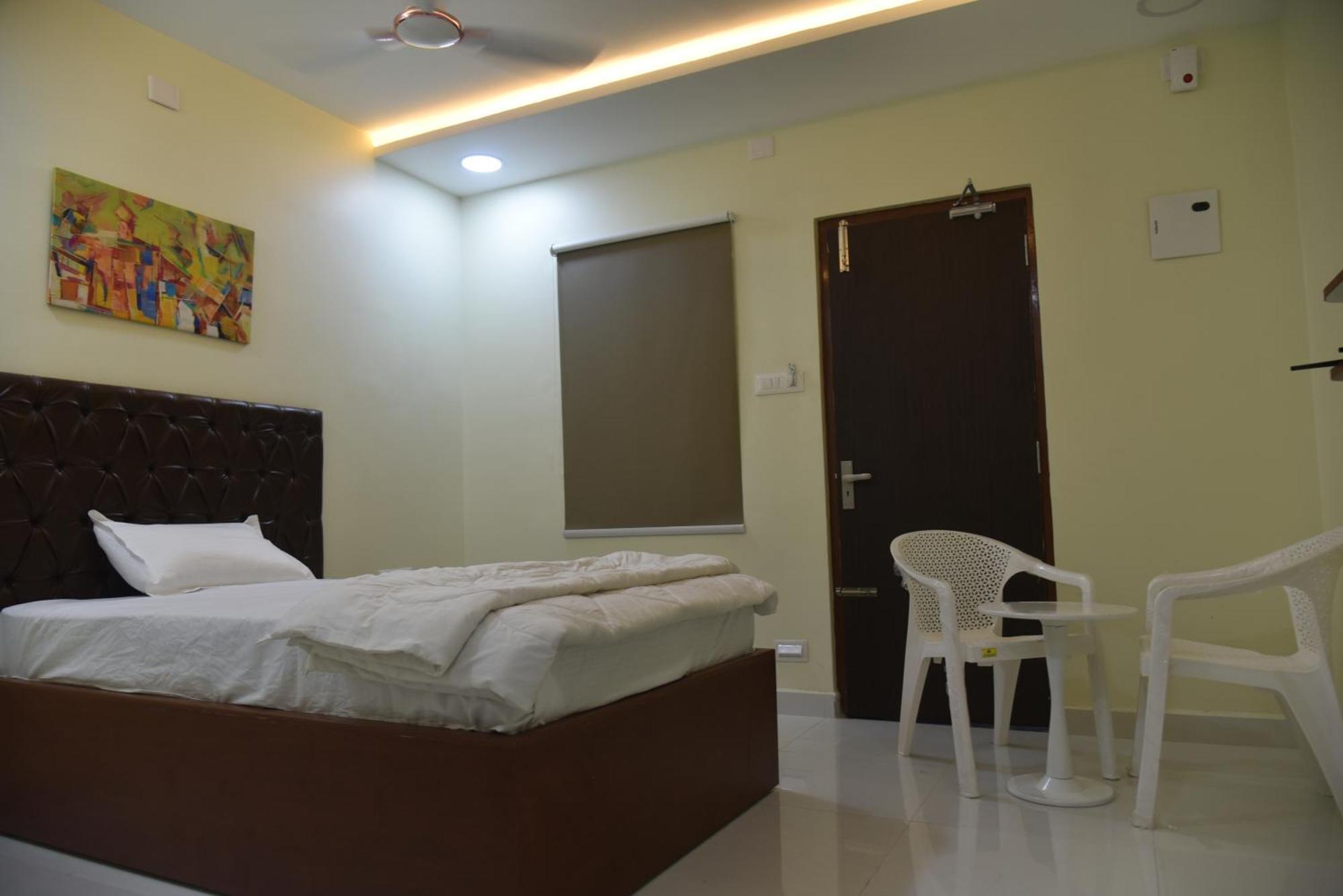 The Paradise Guest Inn Nellore Exterior foto