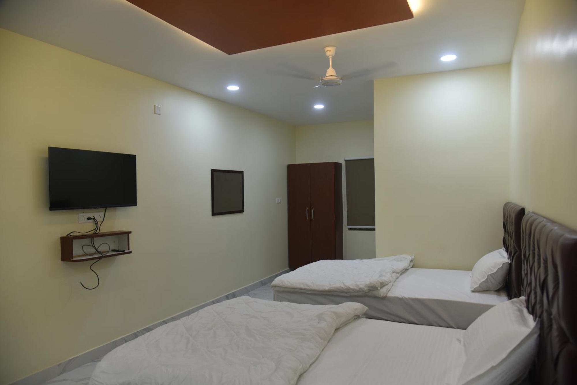 The Paradise Guest Inn Nellore Exterior foto